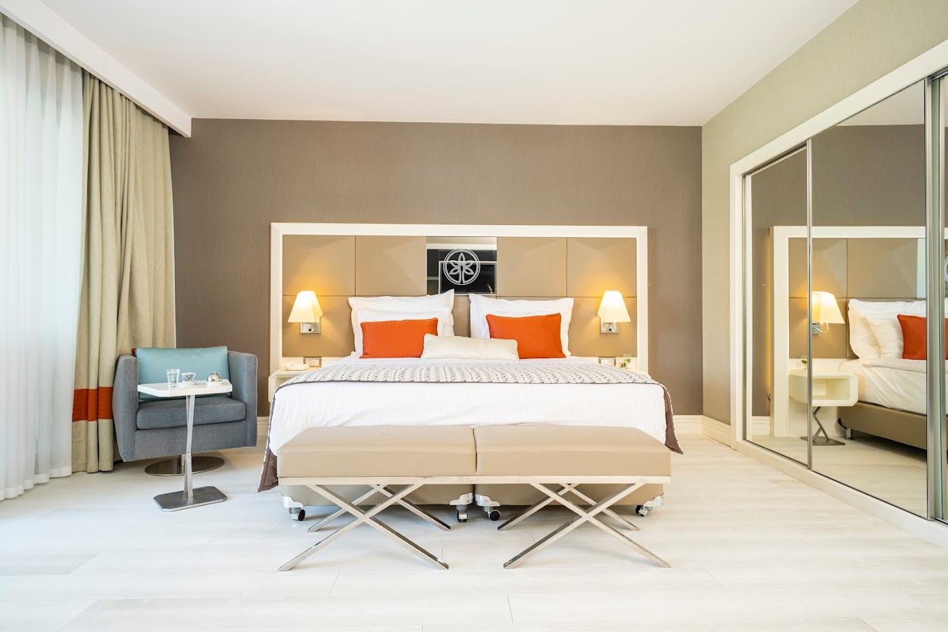 Family De Luxe Suite